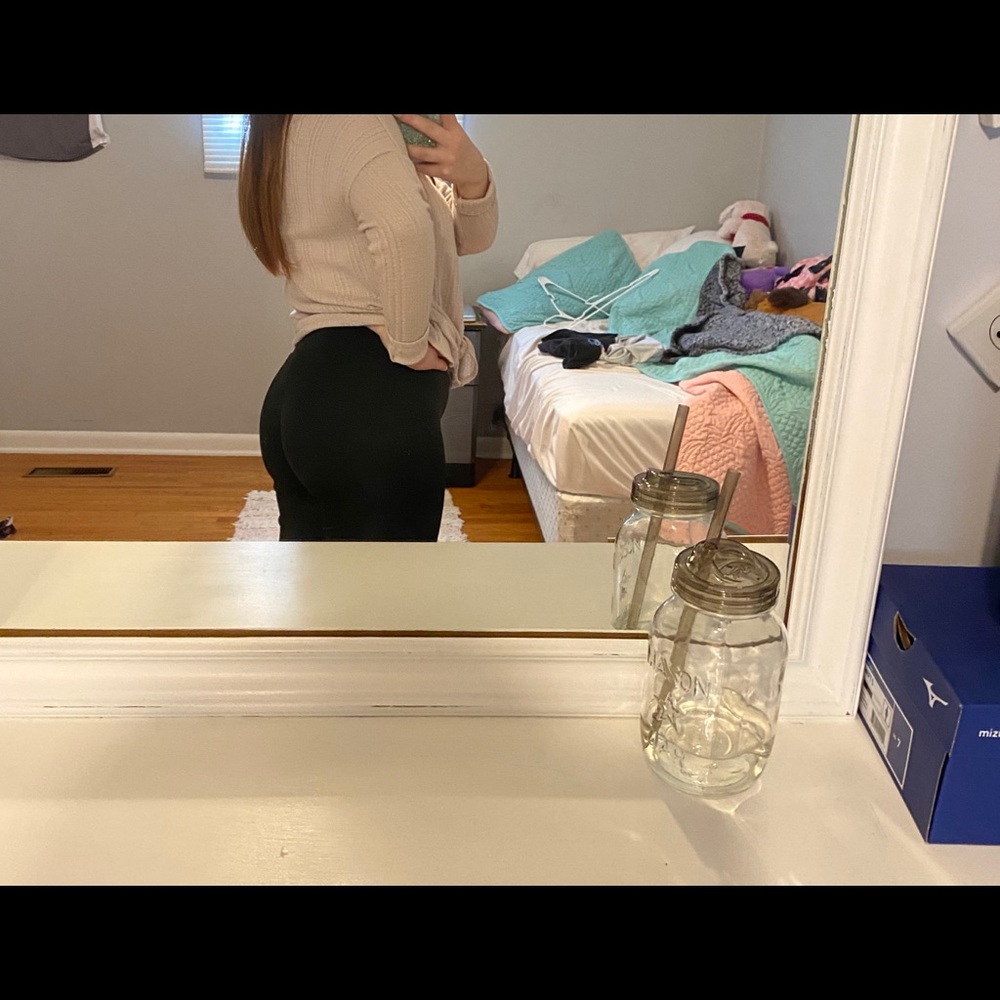 black leggings